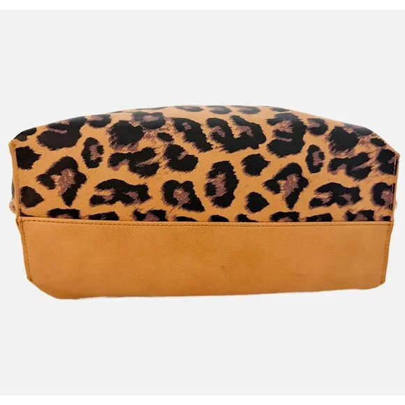 Barneys New York Animal Print Leather Brown Tote Bag w/ Pouch NEW - Picture 2 of 13